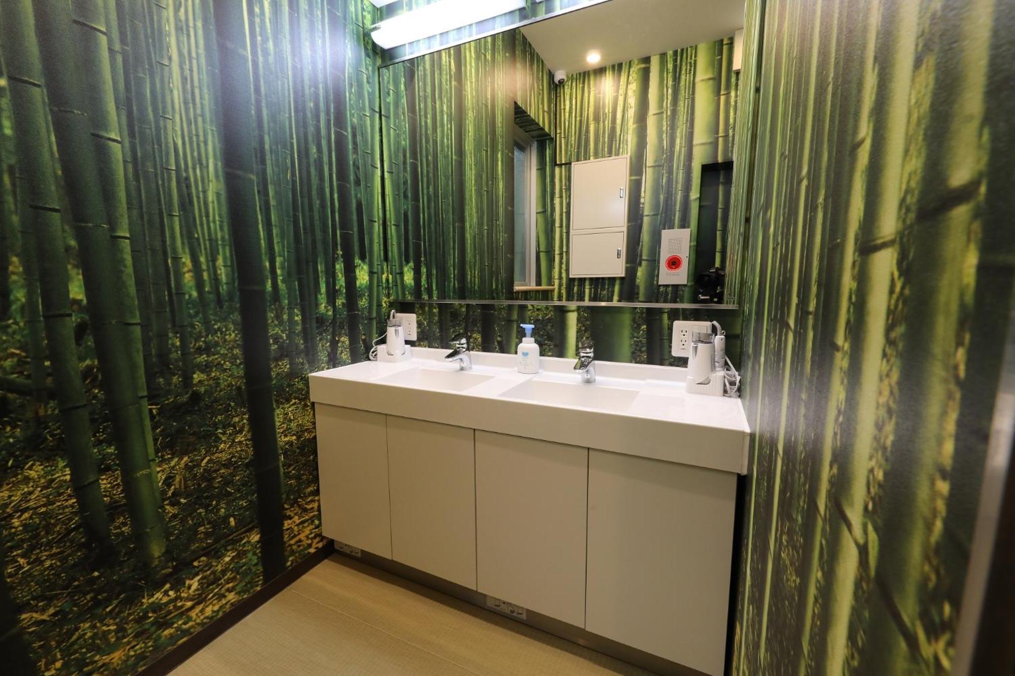 Shibuya Capsule Bamboo Hotel Tokyo Exterior photo
